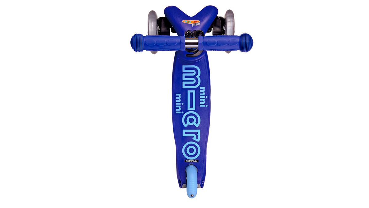 Трехколесный самокат Micro Mini Deluxe синий (MMD006)