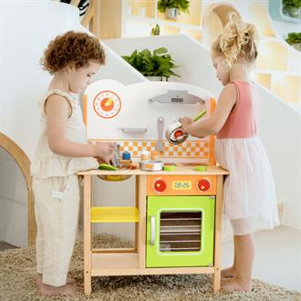 Дитяча кухня Viga Toys з дерева з посудом (50957FSC)