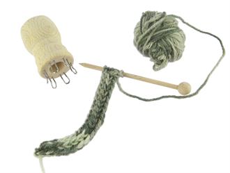 Вышивание и вязание