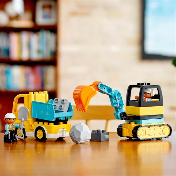 Конструктор LEGO® DUPLO® Вантажівка та гусеничний екскаватор 20 деталей (10931) - зображення 9
