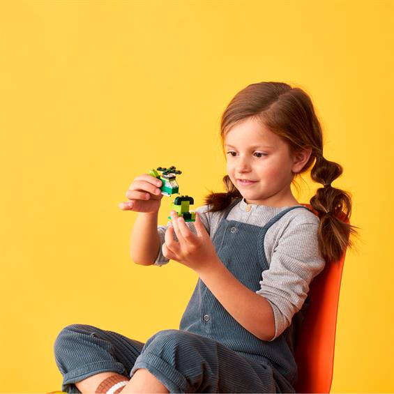 Конструктор LEGO® Classic Зелені кубики для творчості 60 деталей (11007) - зображення 8