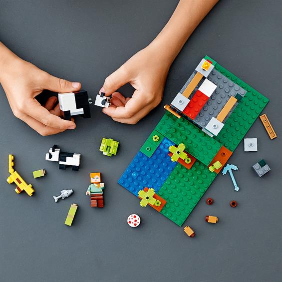 Конструктор LEGO® Minecraft™ Ферма панд 204 деталі (21158) - зображення 8