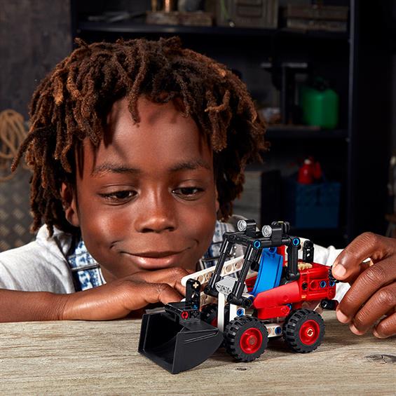 Конструктор LEGO®Technic Міні-навантажувач 139 деталей (42116) - зображення 1