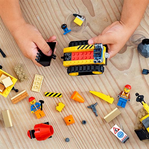 Конструктор LEGO® City Great Vehicles Будівельний бульдозер 126 деталей (60252) - зображення 12