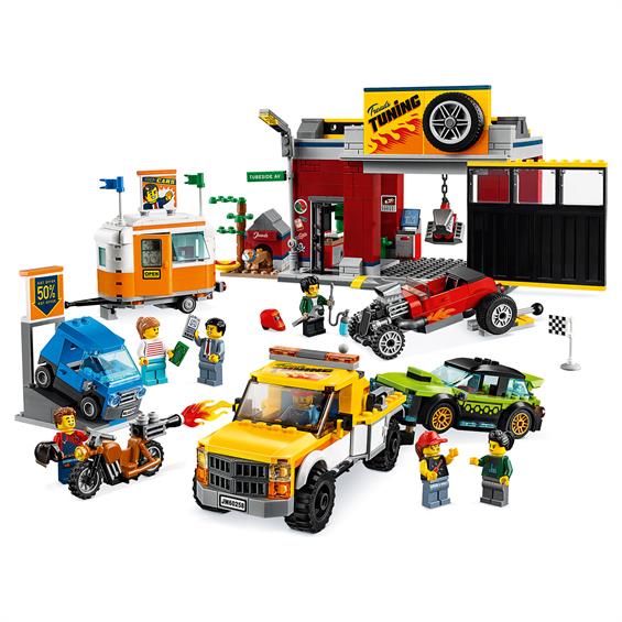 Конструктор LEGO® City Turbo Wheels Майстерня тюнингу 897 деталей (60258) - зображення 7