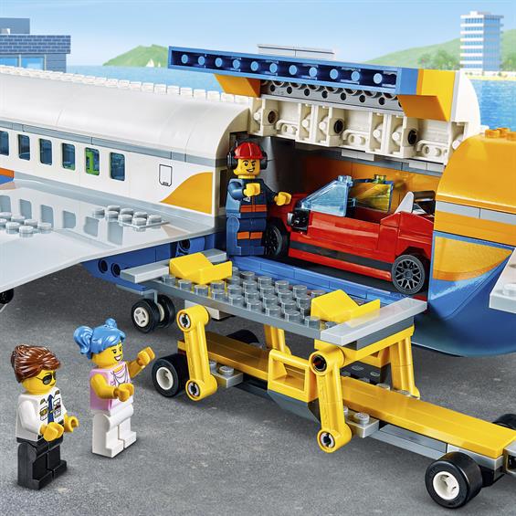 Конструктор LEGO® City Airport Пасажирський літак 669 деталей (60262) - зображення 11