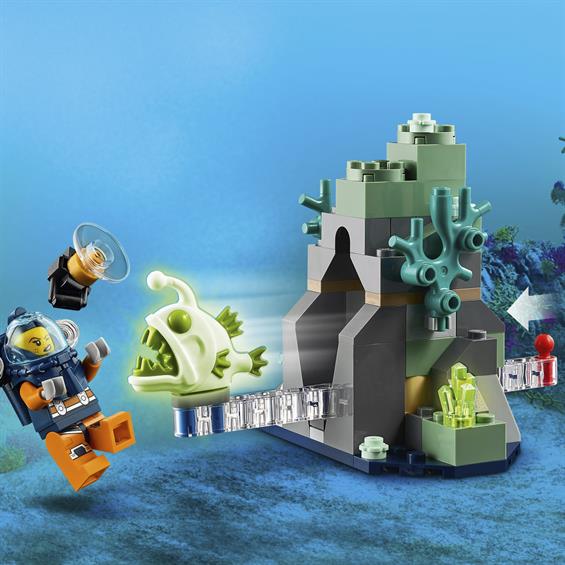 Конструктор LEGO® City Ocean Розвідувальний підводний човен 286 деталей (60264) - зображення 10