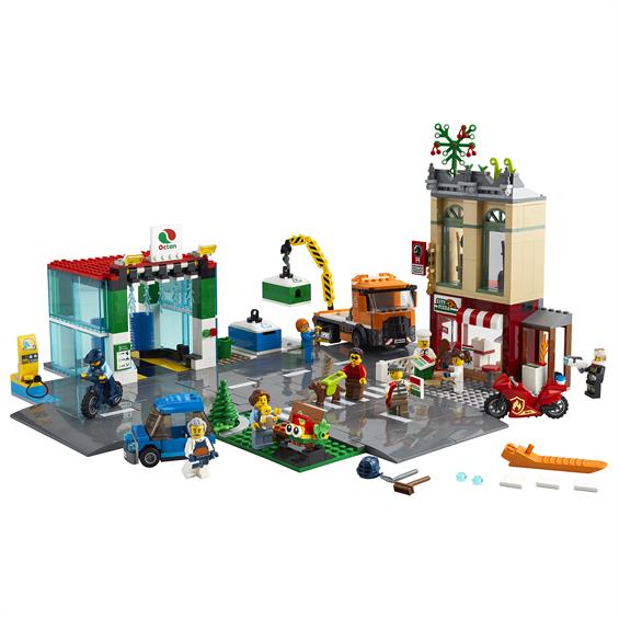 Конструктор LEGO® City Community Центр міста 790 деталей (60292) - зображення 4