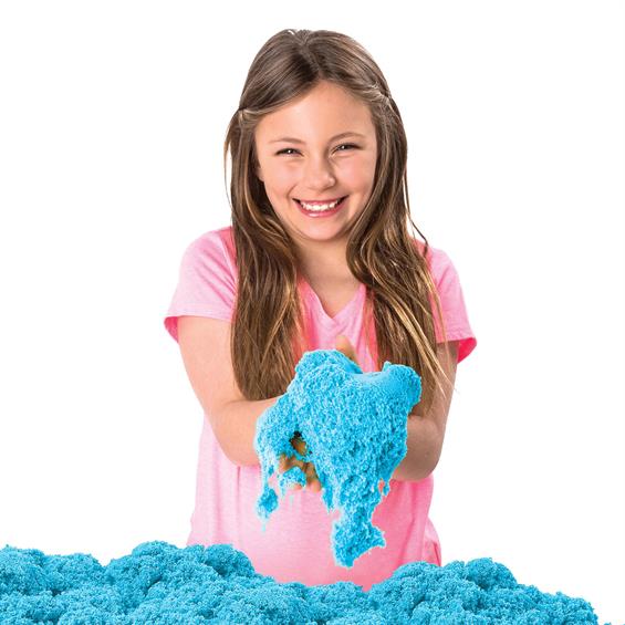 Кінетичний пісок для дітей Kinetic Sand з лотком та формочками, блакитний, 454 г (71402B) - зображення 7