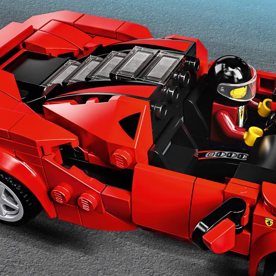 Конструктор LEGO® Speed Champions Автомобіль Ferrari F8 Tributo 275 деталей (76895) - зображення 7